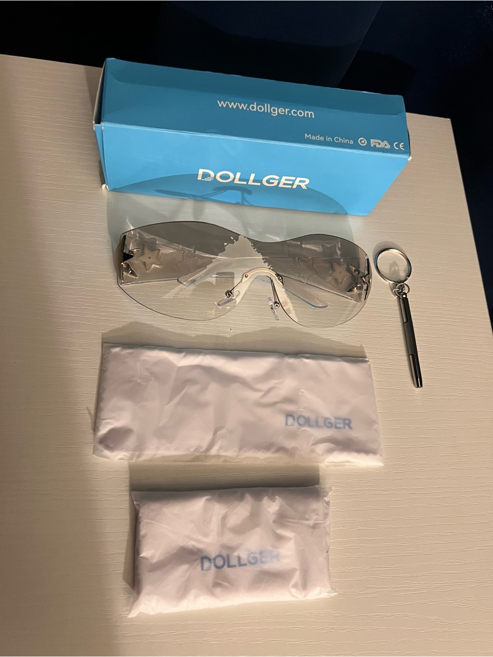 Dollger Y2K Star Shield Sunglasses Rimless Oversized Futuristic Silver Gradient - Picture 2 of 4